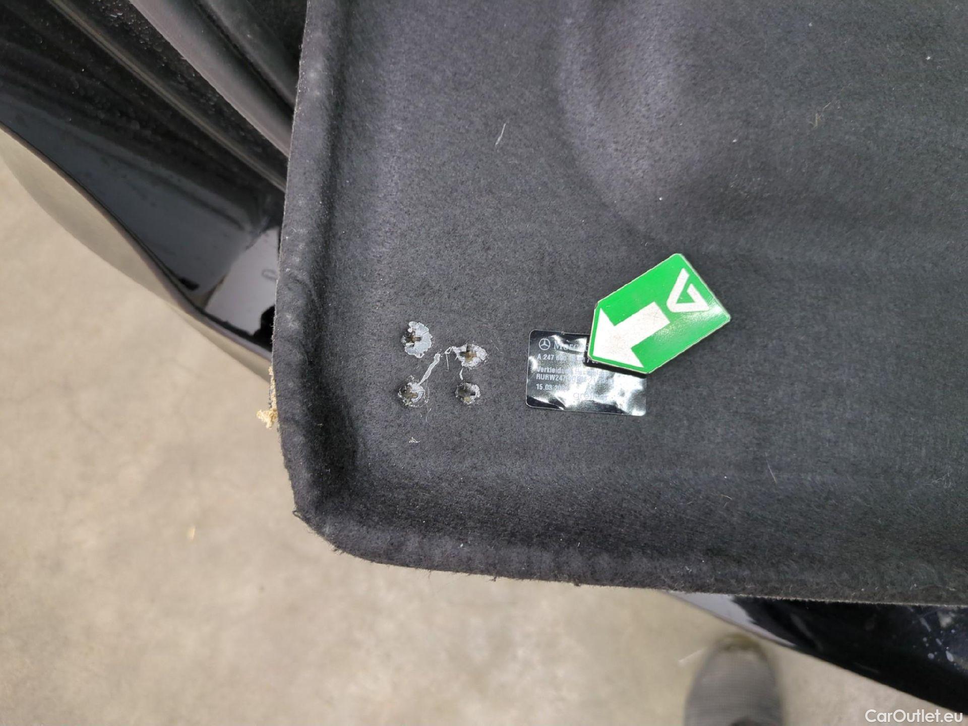  Mercedes  B-Klasse MERCEDES-BENZ Classe B / 2019 / 5P / monospace B 180 d Business Line Edition BA8 #3