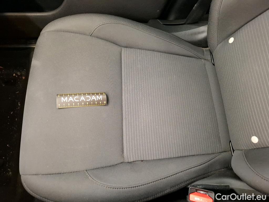  Land Rover  Discovery LAND ROVER  Sport / 2019 / 5P / SUV 1.5 P300e PHEV AUTO 4WD #16