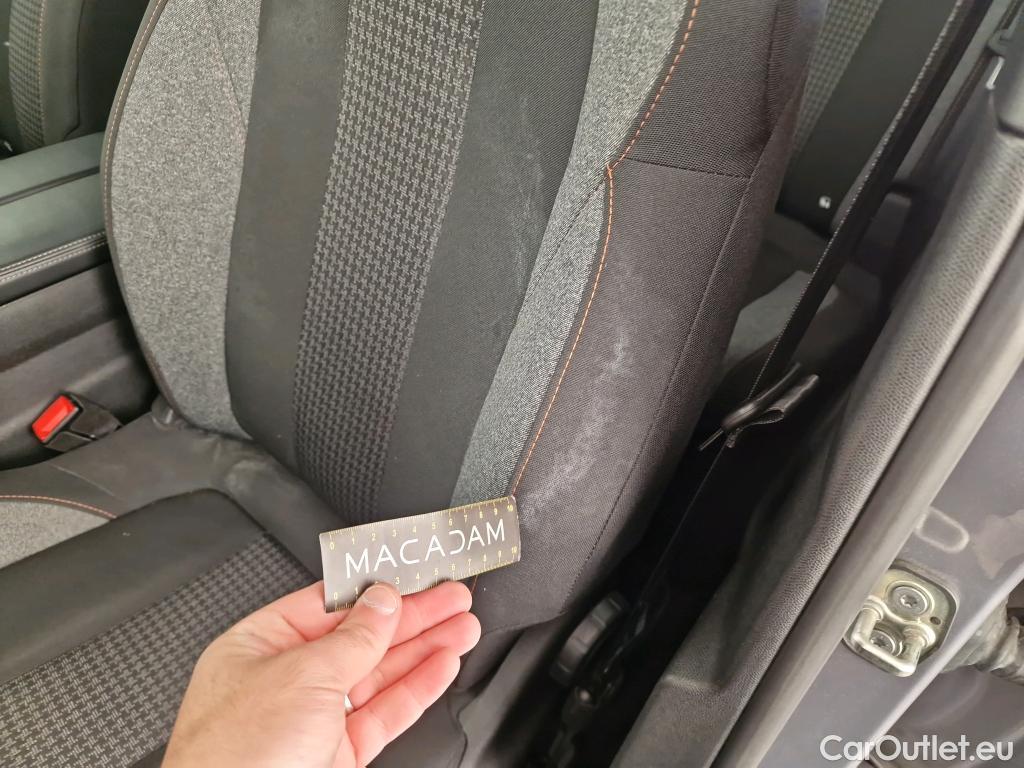  Peugeot  3008  II Active Pack 1.5 HDi 130CV BVA8 E6d #5