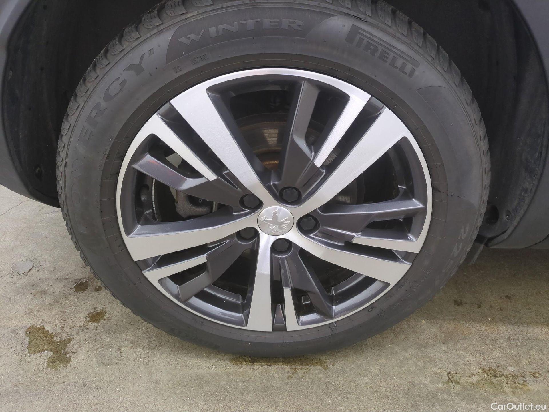  Peugeot  3008  Allure Pack 1.5 HDi 130CV BVA8 E6d #12