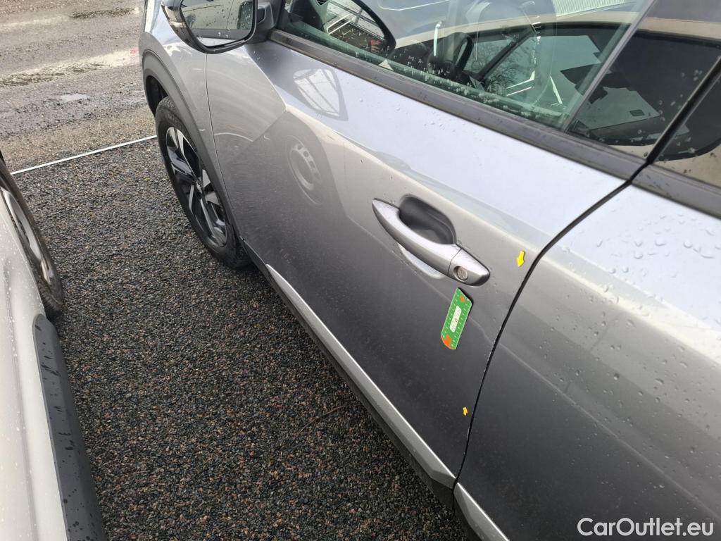  Peugeot  2008  Allure Pack 1.5 HDi 130CV BVA8 E6d #9