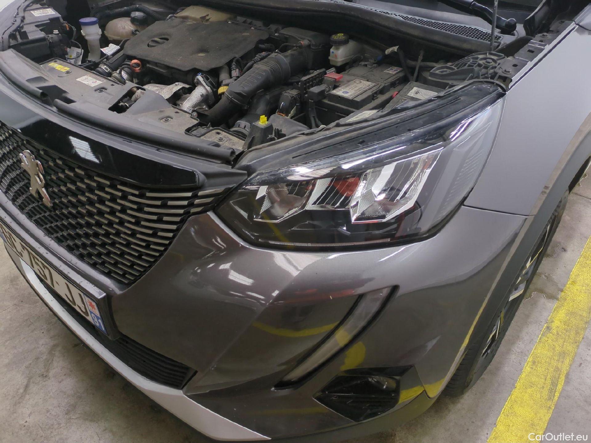  Peugeot  2008  Allure Business 1.5 HDi 130CV BVA8 E6d #28