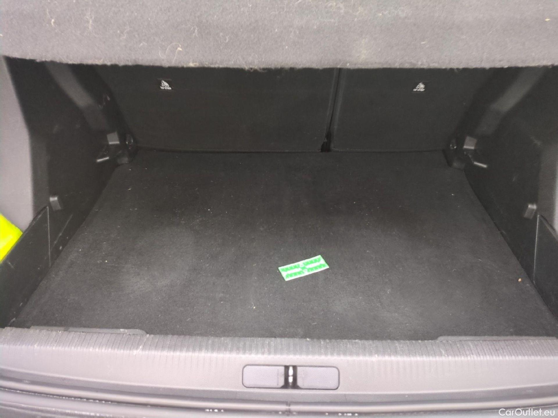  Peugeot  2008  Allure Business 1.5 HDi 130CV BVA8 E6d #13