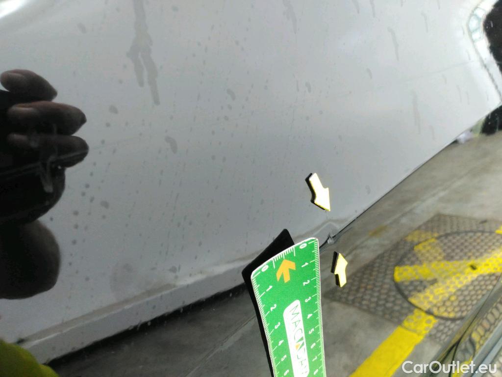  Peugeot  208  Active Pack 1.5 HDi 100CV BVM6 E6d #48