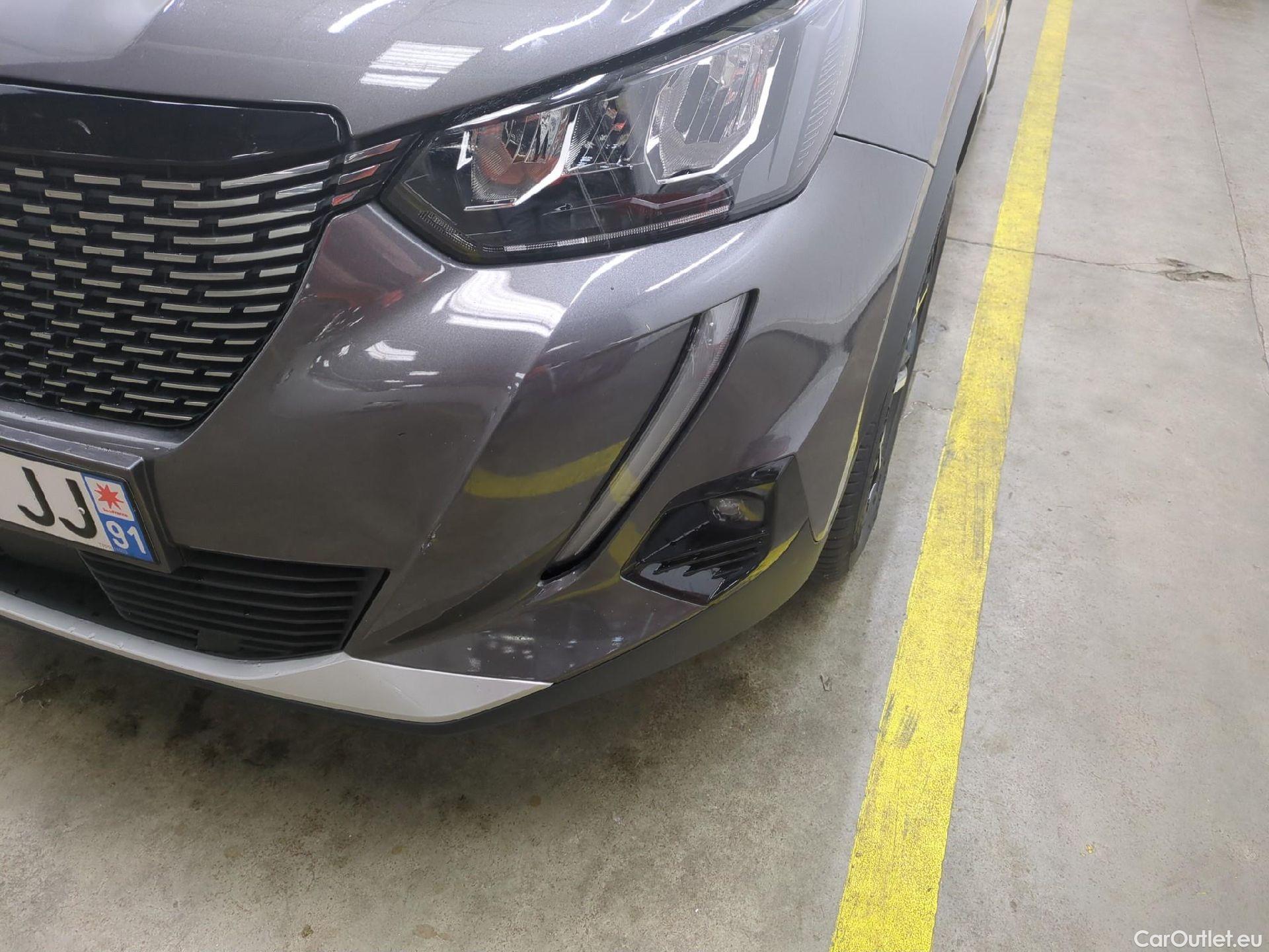  Peugeot  2008  Allure Business 1.5 HDi 130CV BVA8 E6d #62