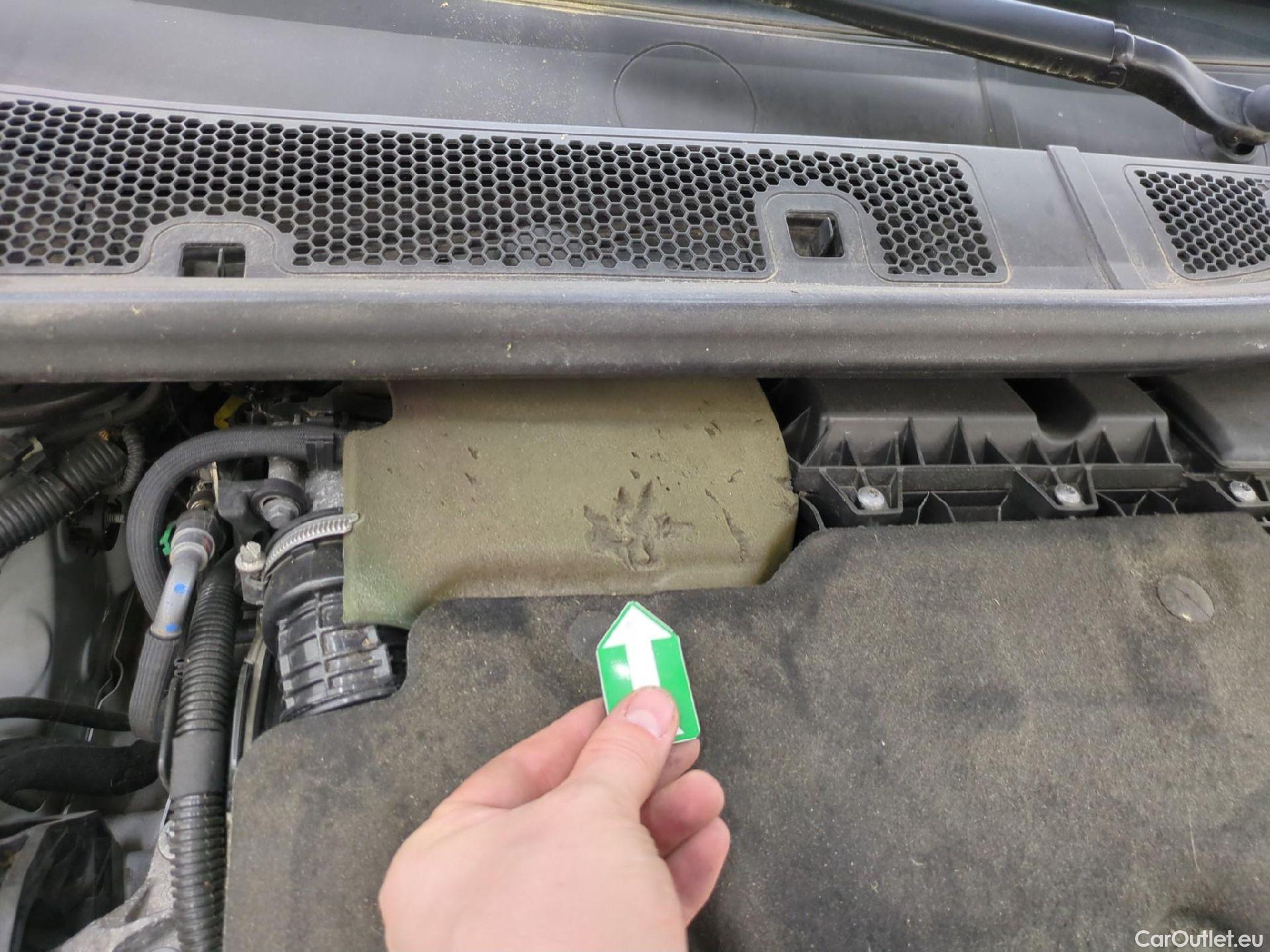  Peugeot  2008  Allure Business 1.5 HDi 130CV BVA8 E6d #6