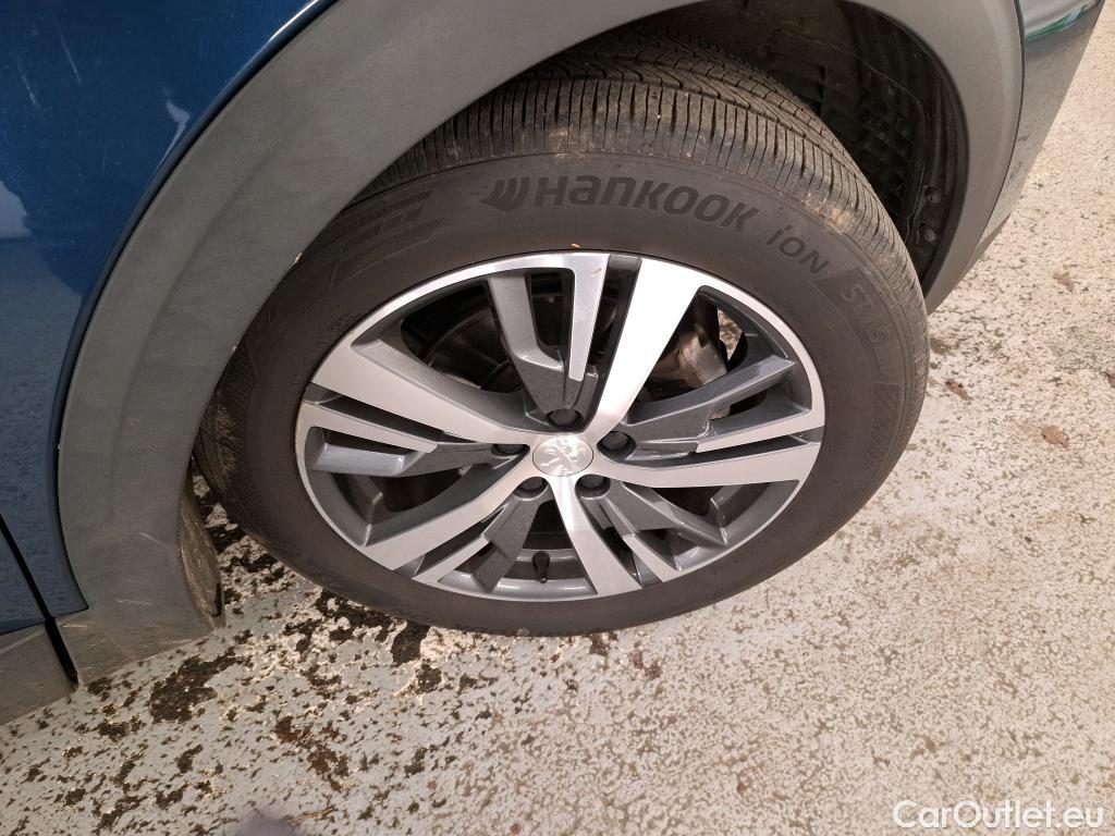  Peugeot  3008  II Allure Pack 1.5 HDi 130CV BVA8 E6d #3