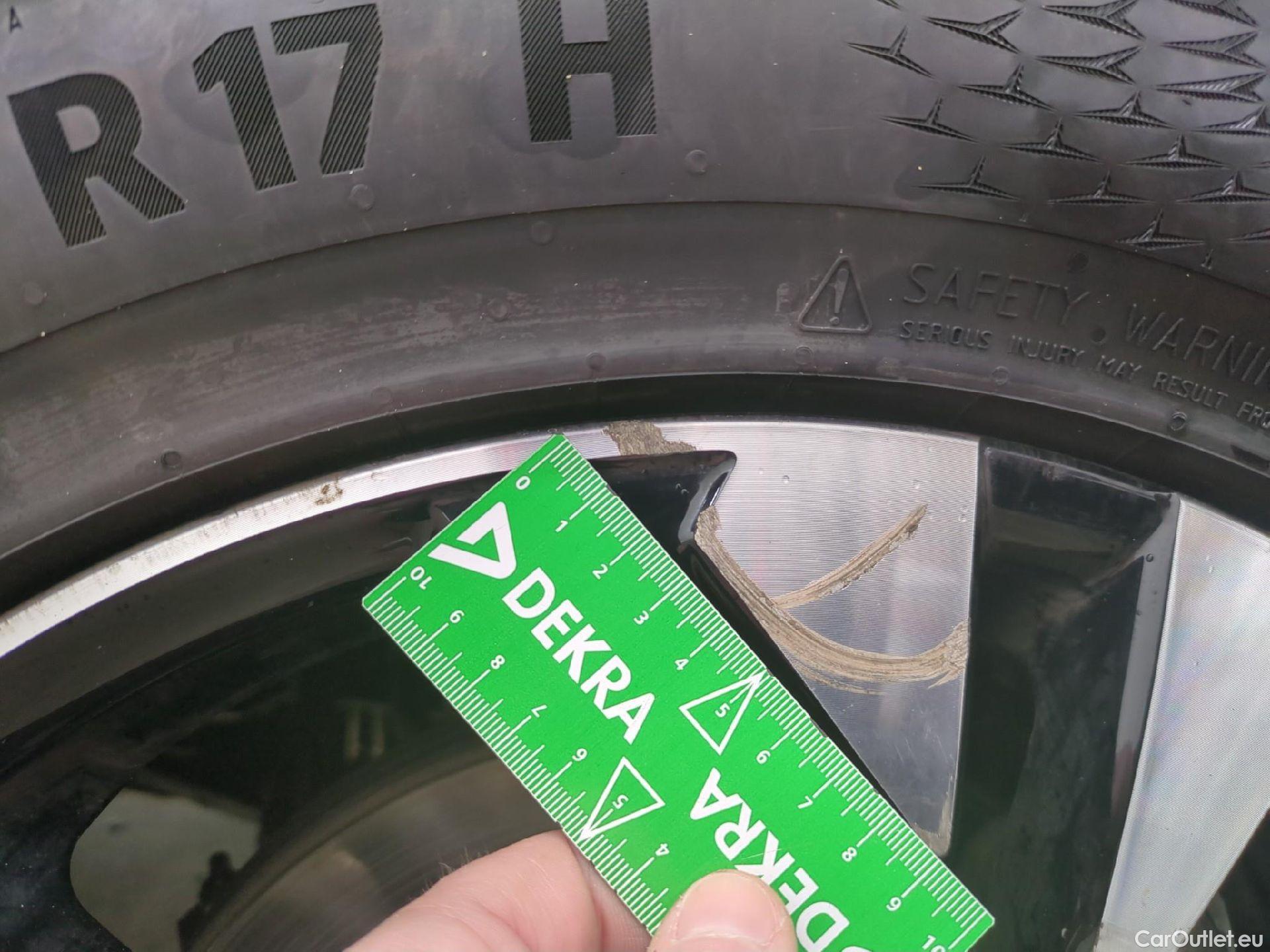  Peugeot  2008  Allure Business 1.5 HDi 130CV BVA8 E6d #21