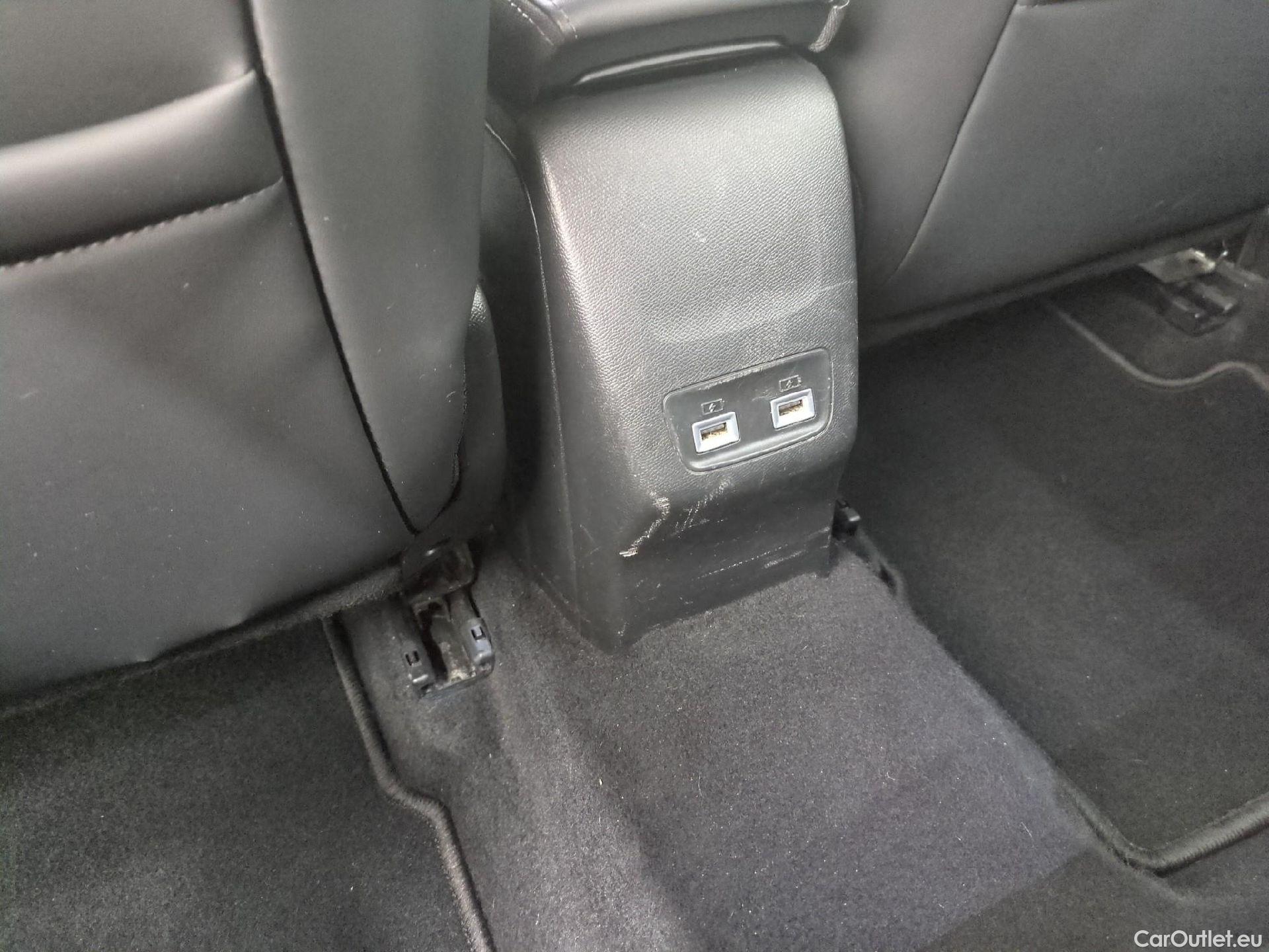  Peugeot  2008  Allure Business 1.5 HDi 130CV BVA8 E6d #12