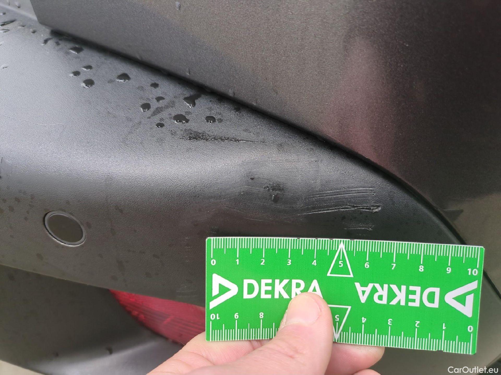  Peugeot  2008  Allure Business 1.5 HDi 130CV BVA8 E6d #51