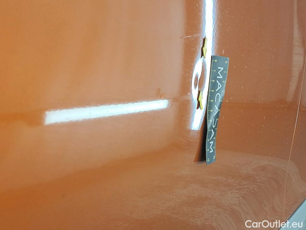  Peugeot  2008  Allure 1.5 HDi 130CV BVA8 E6d #14