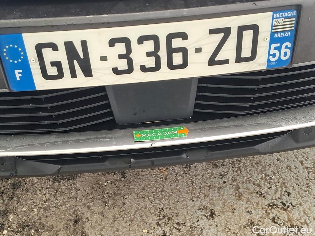  Peugeot  3008  II GT 1.5 HDi 130CV BVA8 E6d #17