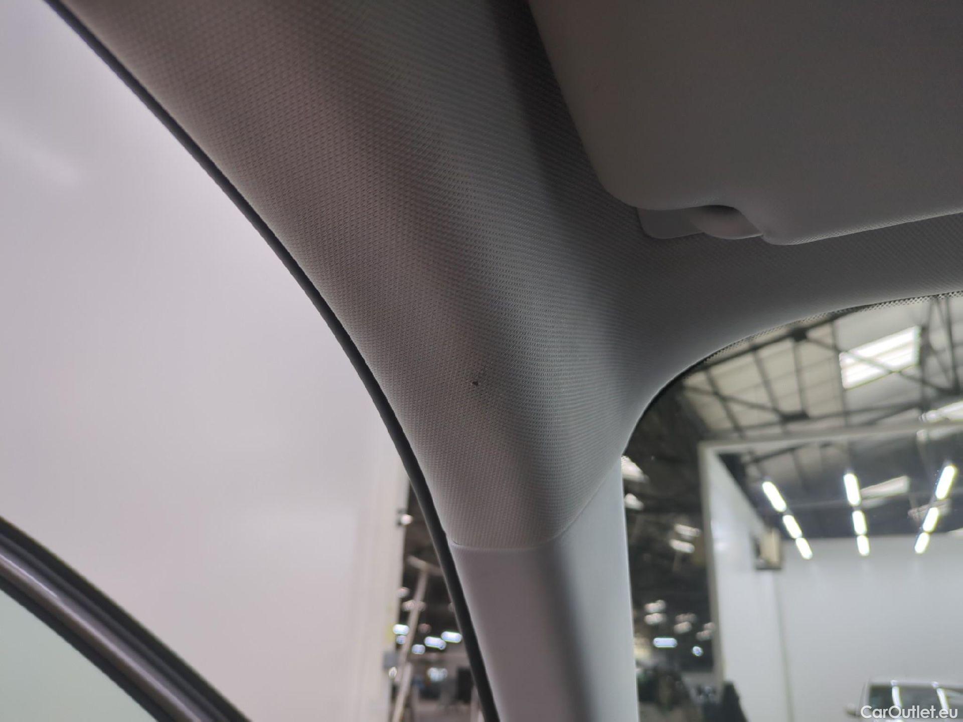  Peugeot  2008  Allure Business 1.5 HDi 130CV BVA8 E6d #8