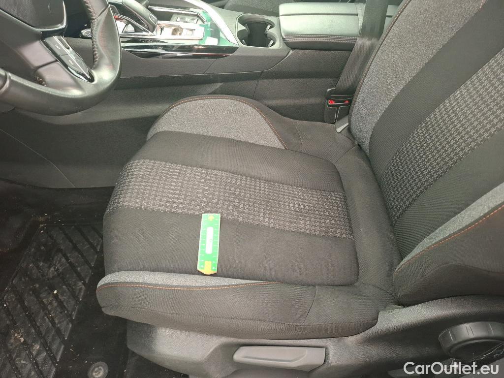  Peugeot  3008  Active Pack 1.5 HDi 130CV BVA8 E6d #11