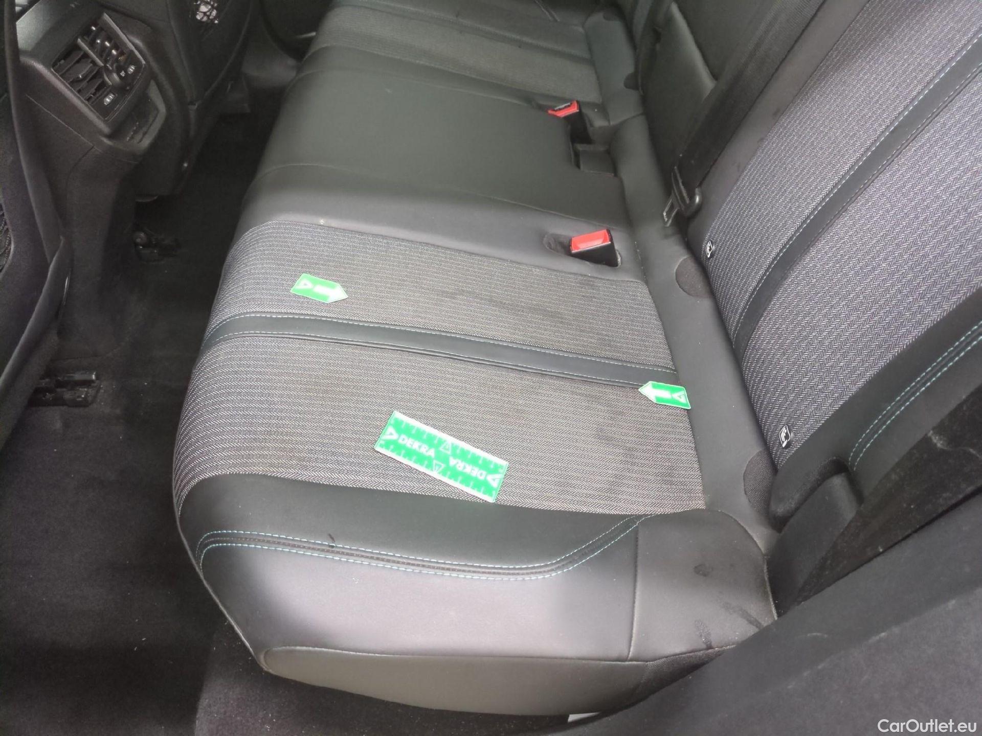  Peugeot  3008  Allure Pack 1.5 HDi 130CV BVA8 E6d #3