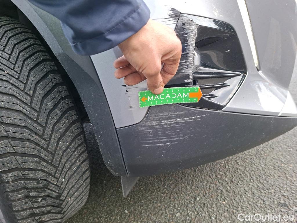  Peugeot  2008  Allure Pack 1.5 HDi 130CV BVA8 E6d #24