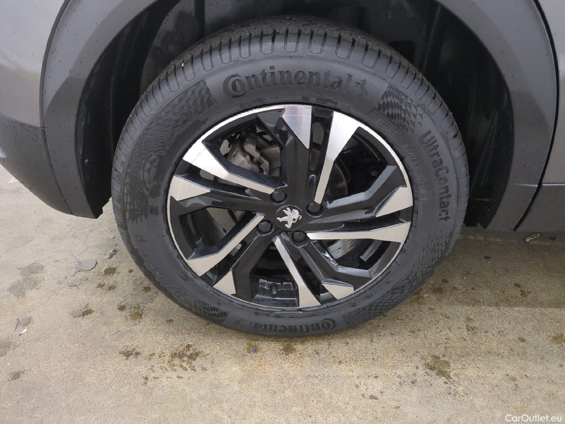  Peugeot  2008  Allure Business 1.5 HDi 130CV BVA8 E6d #16