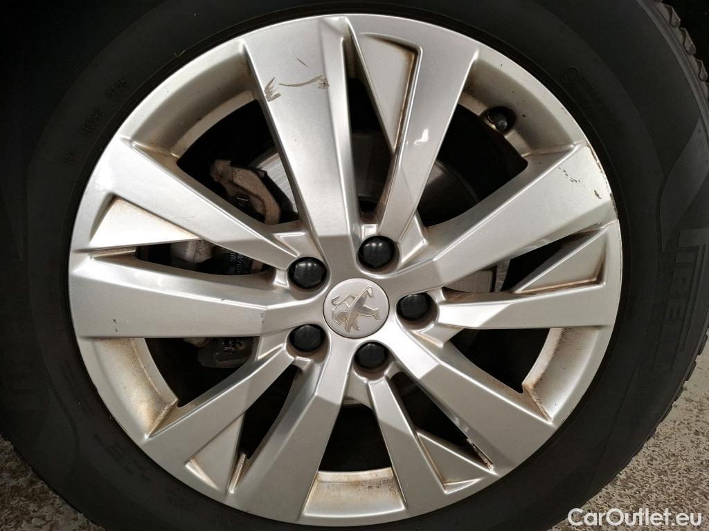  Peugeot  3008  Active Pack 1.5 HDi 130CV BVA8 E6d #99