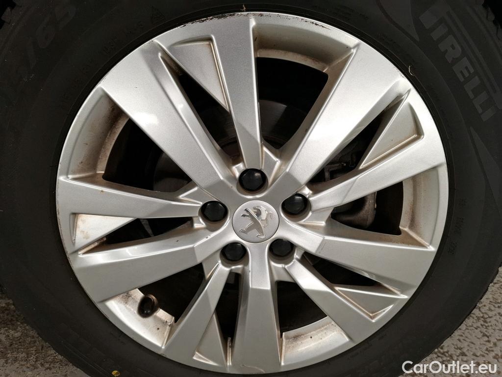  Peugeot  3008  Active Pack 1.5 HDi 130CV BVA8 E6d #107