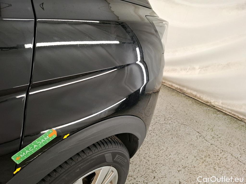  Peugeot  3008  Active Pack 1.5 HDi 130CV BVA8 E6d #37