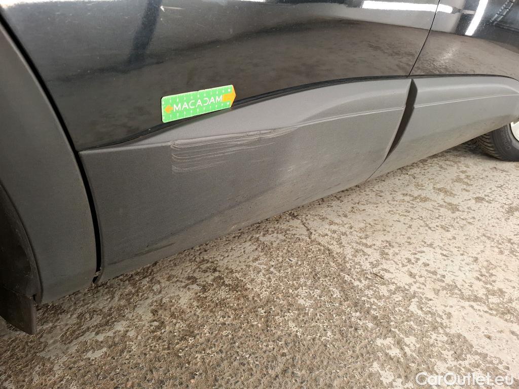  Peugeot  3008  Active Pack 1.5 HDi 130CV BVA8 E6d #52