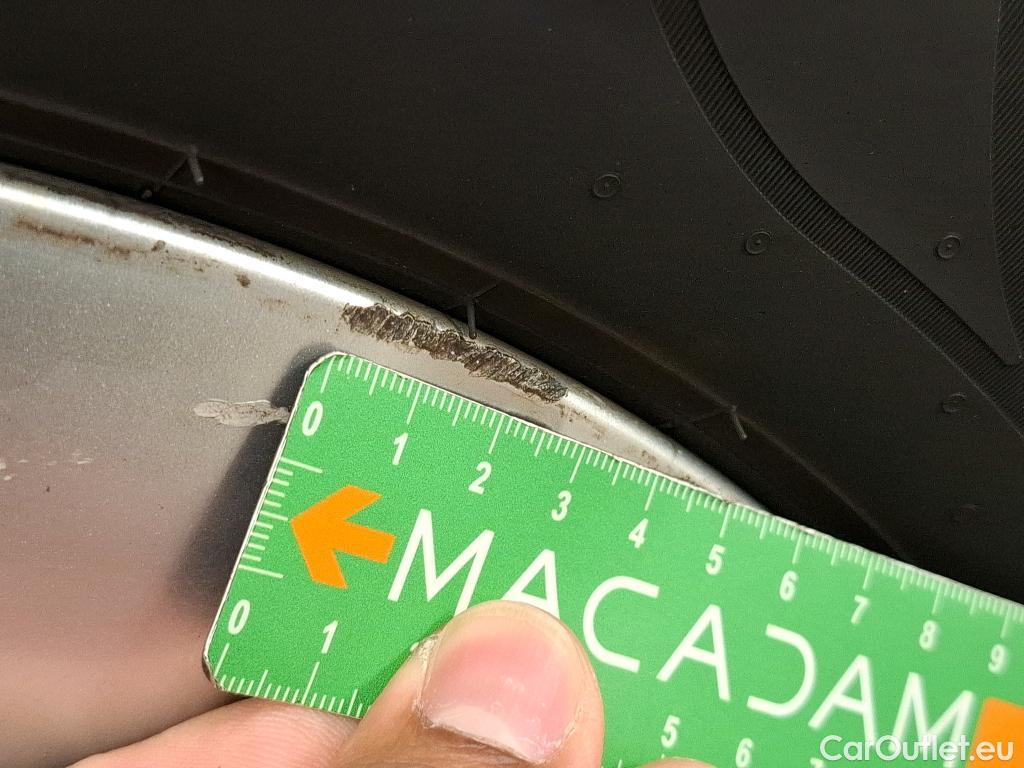  Peugeot  3008  Active Pack 1.5 HDi 130CV BVA8 E6d #102