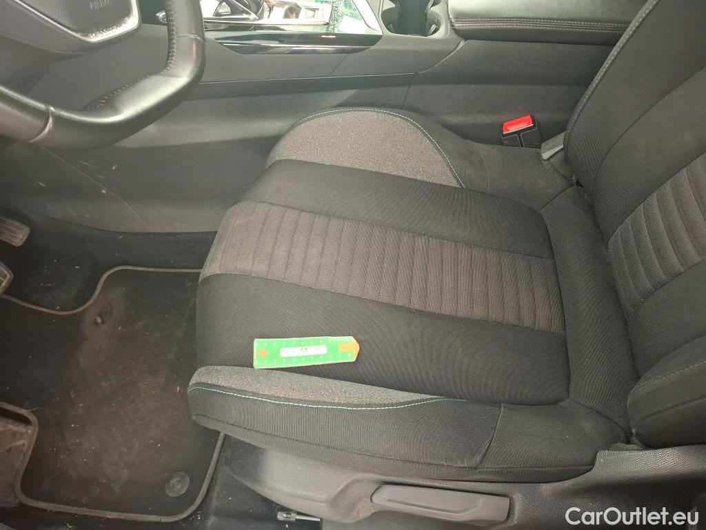  Peugeot  3008  II Style 1.5 HDi 130CV BVA8 E6d #30