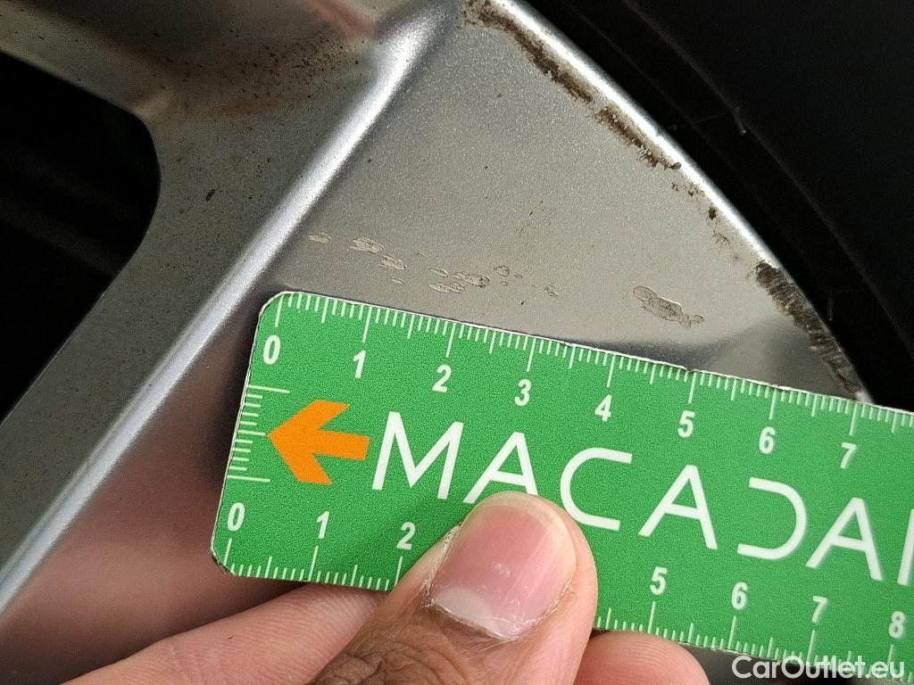  Peugeot  3008  Active Pack 1.5 HDi 130CV BVA8 E6d #101