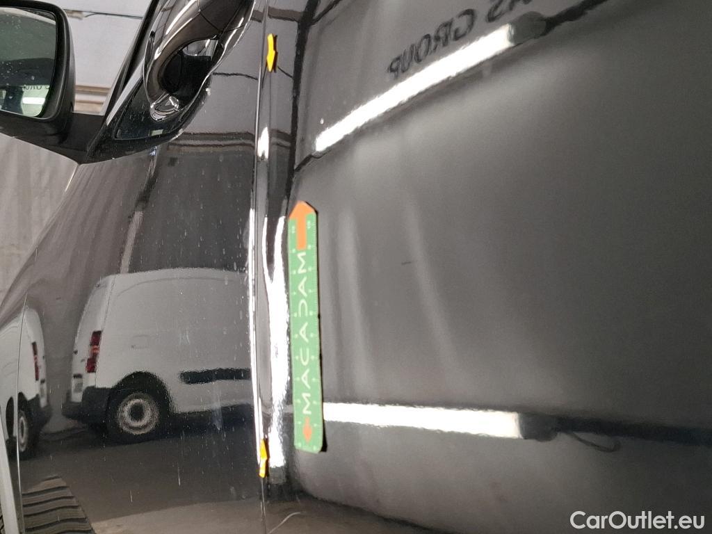  Peugeot  3008  Active Pack 1.5 HDi 130CV BVA8 E6d #7