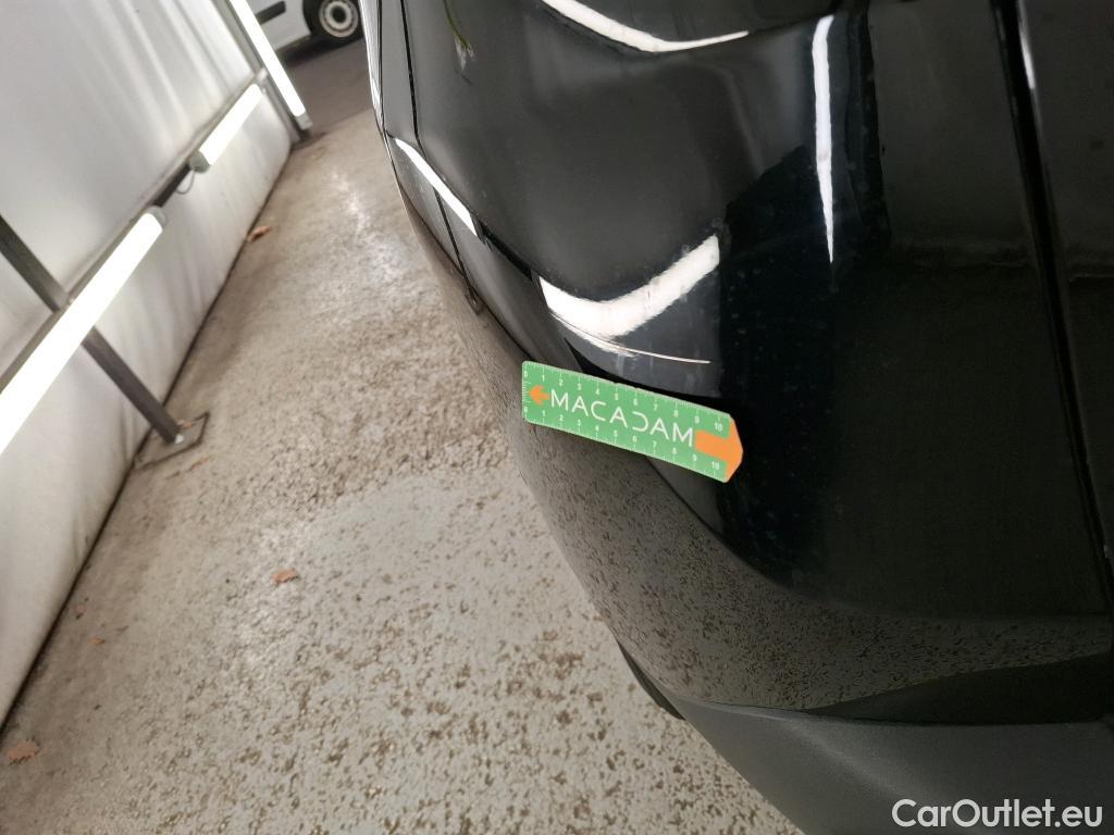  Peugeot  3008  Active Pack 1.5 HDi 130CV BVA8 E6d #56