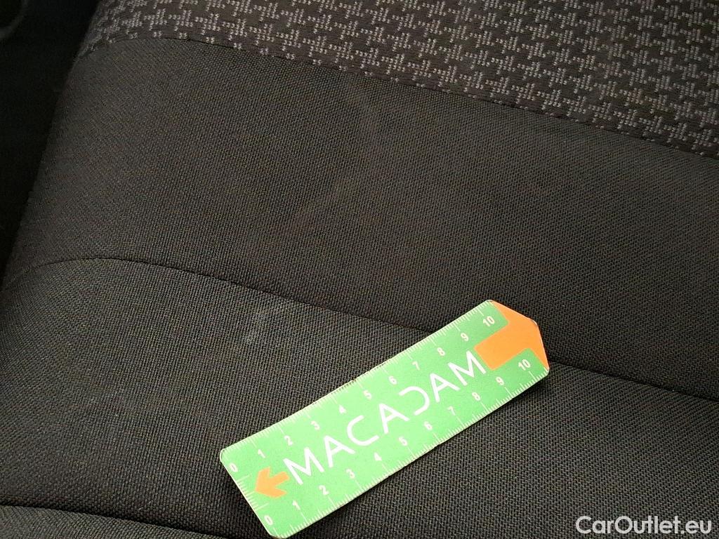  Peugeot  3008  Active Pack 1.5 HDi 130CV BVA8 E6d #83