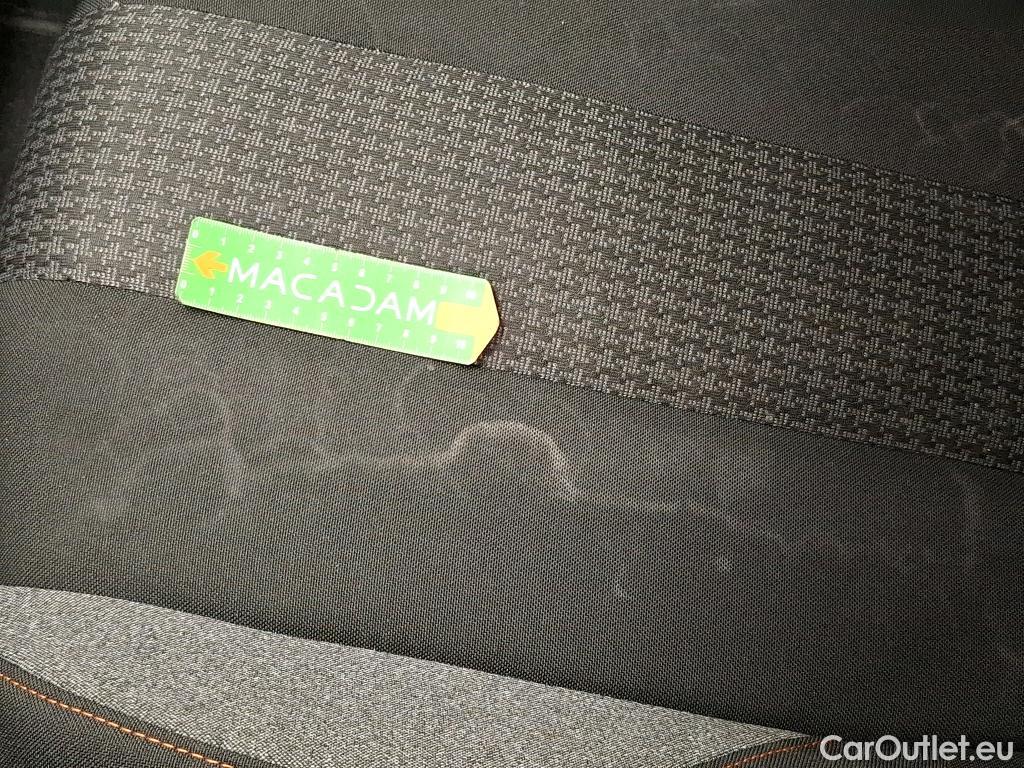  Peugeot  3008  Active Pack 1.5 HDi 130CV BVA8 E6d #71