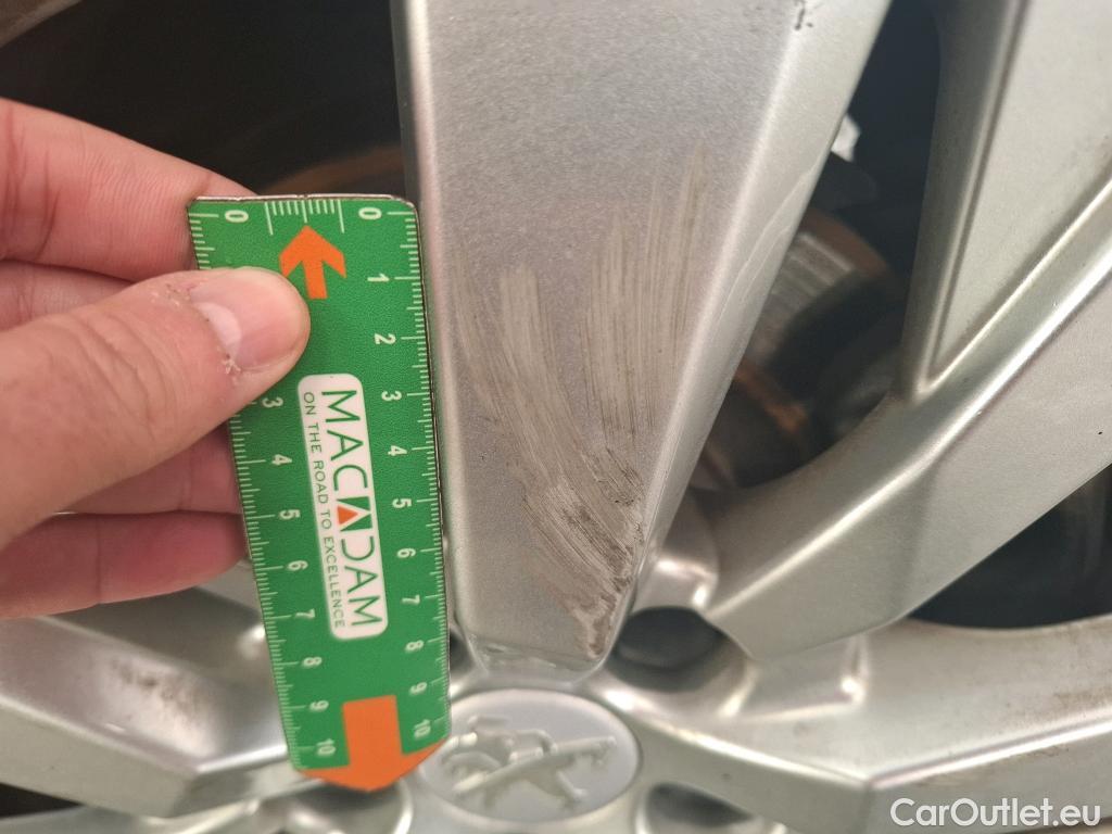  Peugeot  3008  II Style 1.5 HDi 130CV BVA8 E6d #16