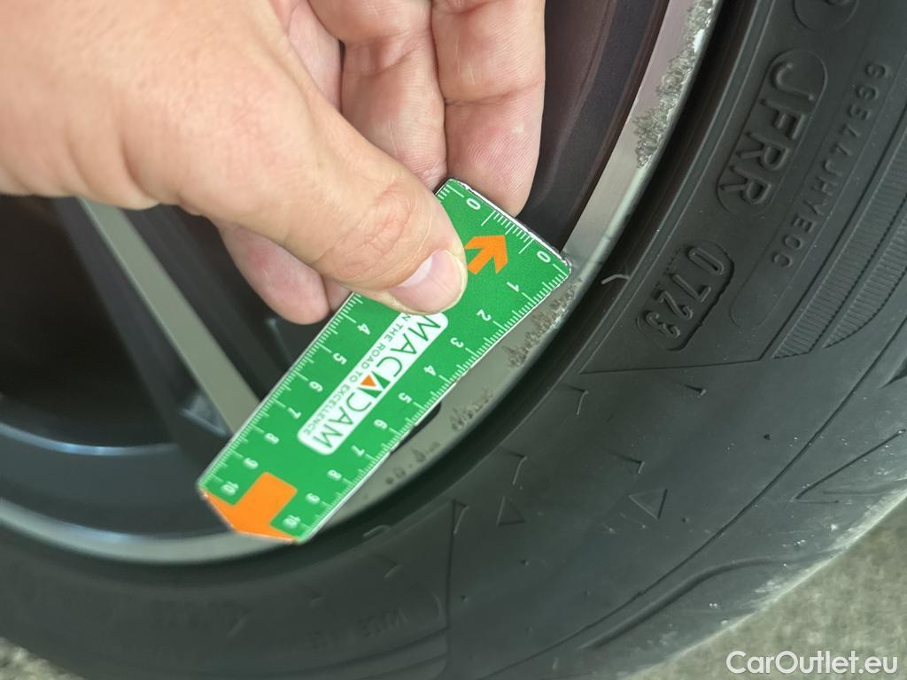  Bmw  Serie 1 1 Berline 116 d Business Design 1.5 115CV BVA7 E6d #11