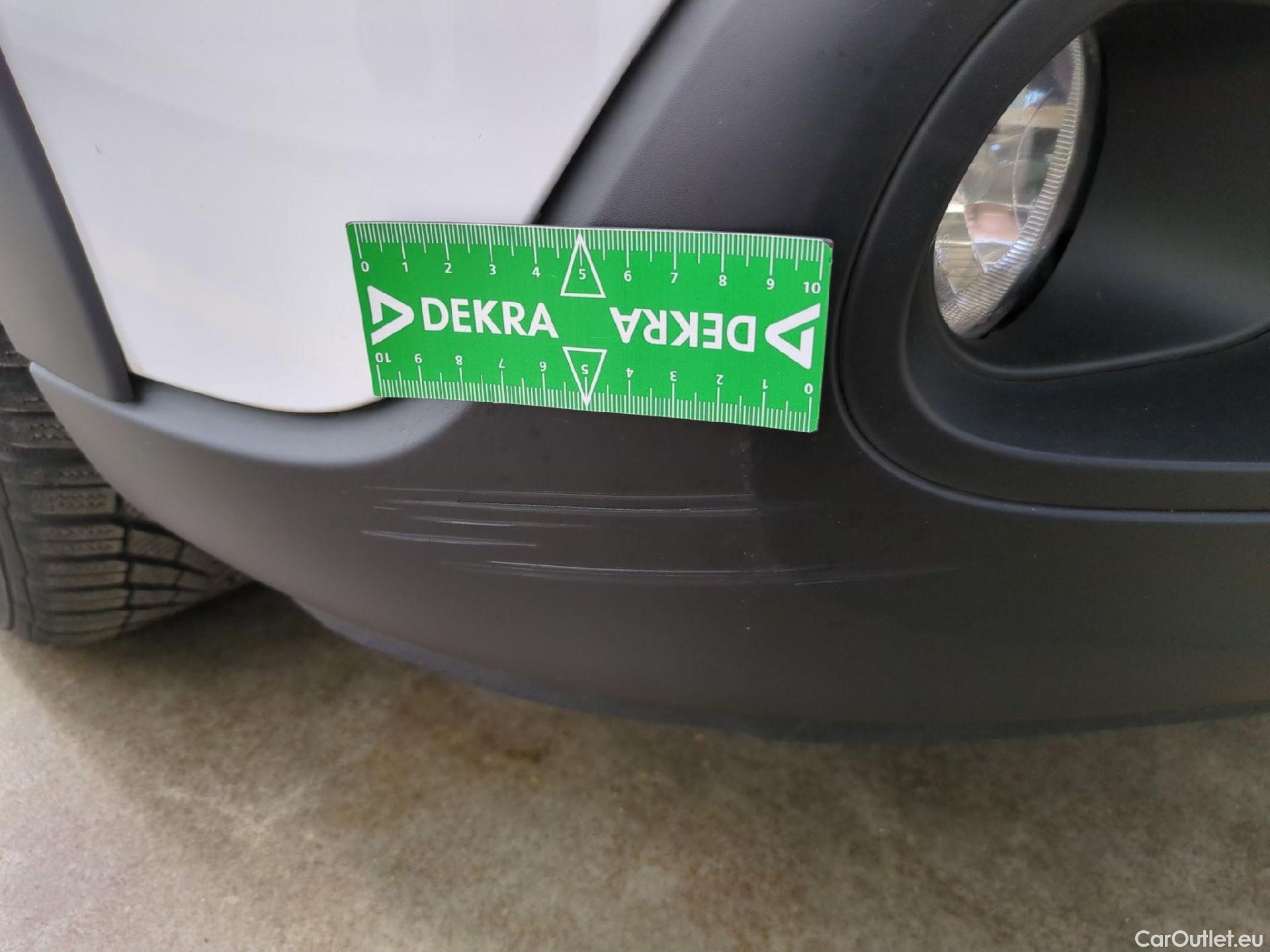  Citroen  C3  Société Feel 1.5 BlueHDI 100CV BVM5 E6dT #13