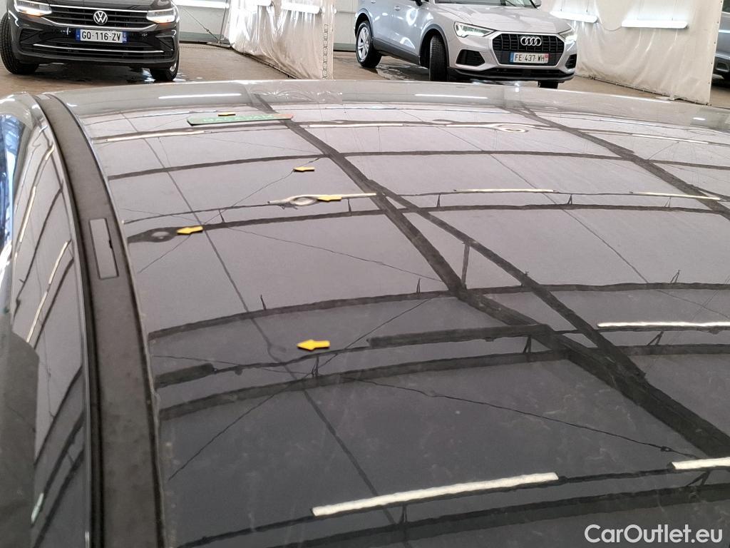  Bmw  Serie 3 BMW Série 3 Berline / 2018 / 4P / Berline 318d 150ch Business Design BVA8 #4