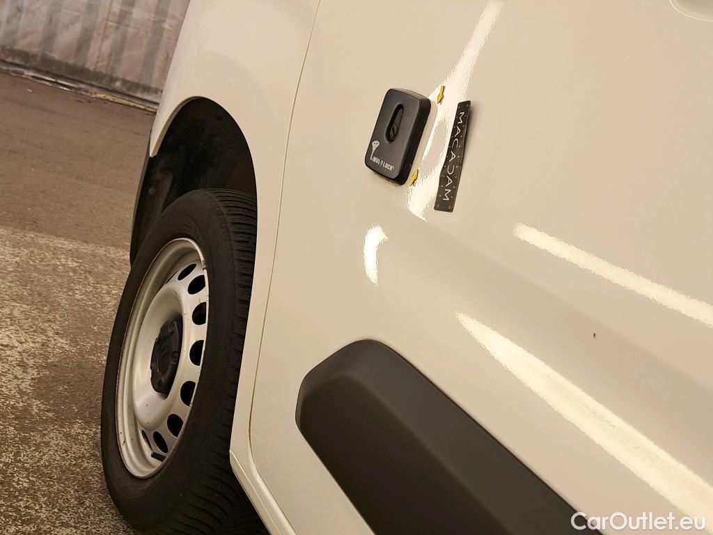  Citroen  Berlingo  Fourgon Driver M 1000 1.5 BlueHDi 100CV BVM5 E6dT #15