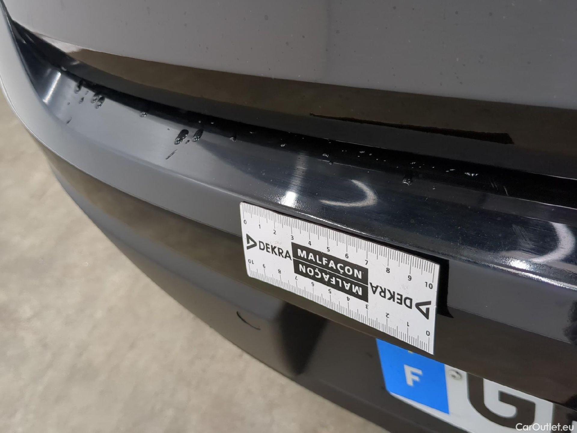  Citroen  C4  X Feel Pack 1.2 PureTech 130CV BVA8 6E #8