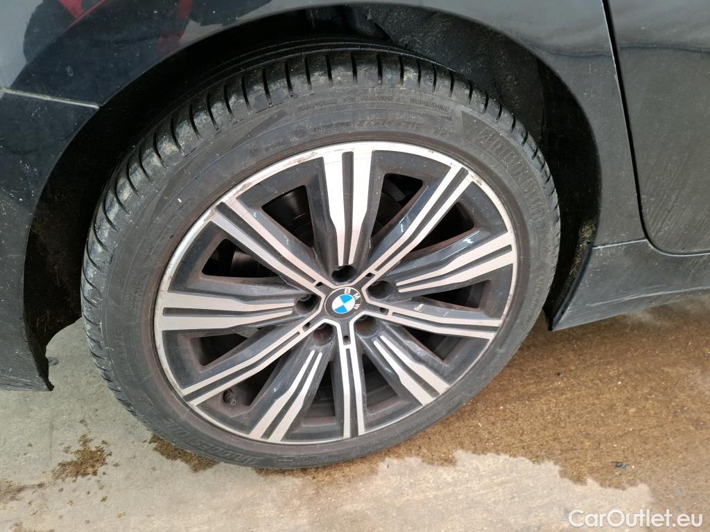  Bmw  Serie 3 BMW Série 3 Berline / 2018 / 4P / Berline 318d 150ch Business Design BVA8 #36