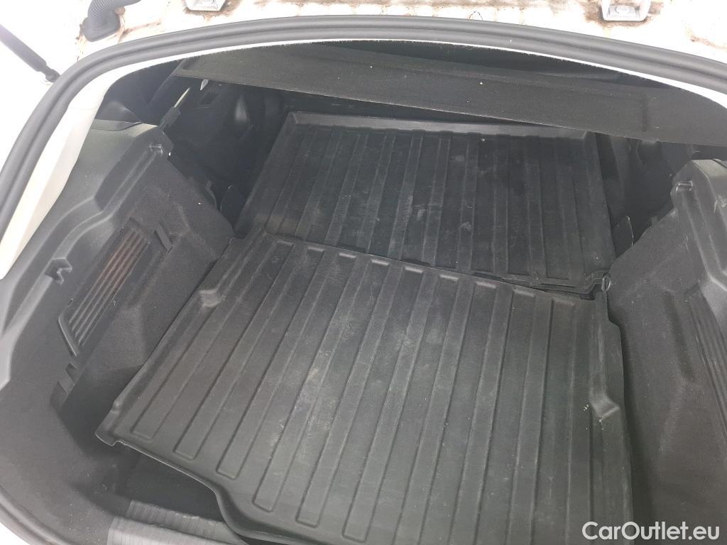  Citroen  C4  Berline Feel Nav Business R 1.5 BlueHDI 130CV BVA8 6E #5