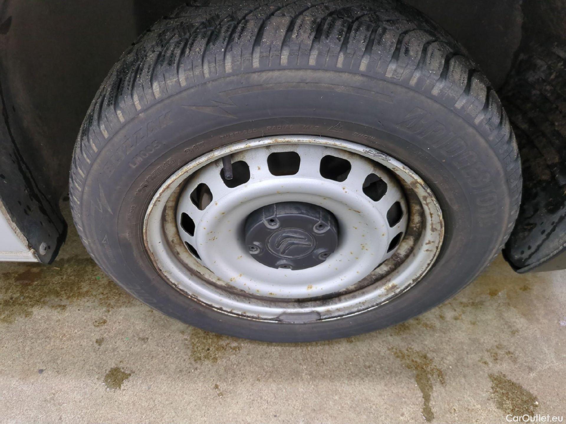  Citroen  Berlingo  Fourgon Club M 650 1.5 BlueHDi 75CV BVM5 E6dT #36