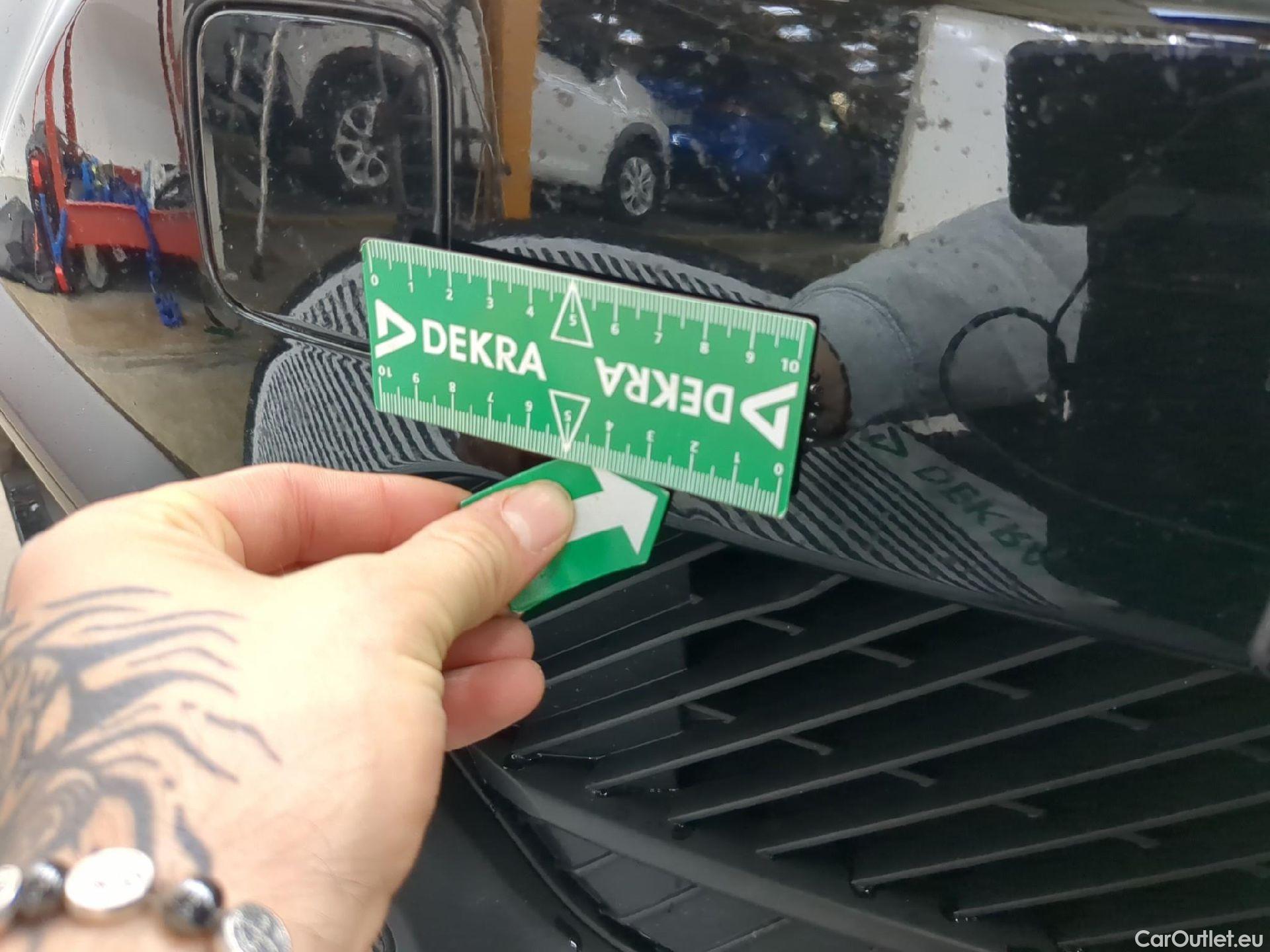  Citroen  C4  X Feel Pack 1.2 PureTech 130CV BVA8 6E #1