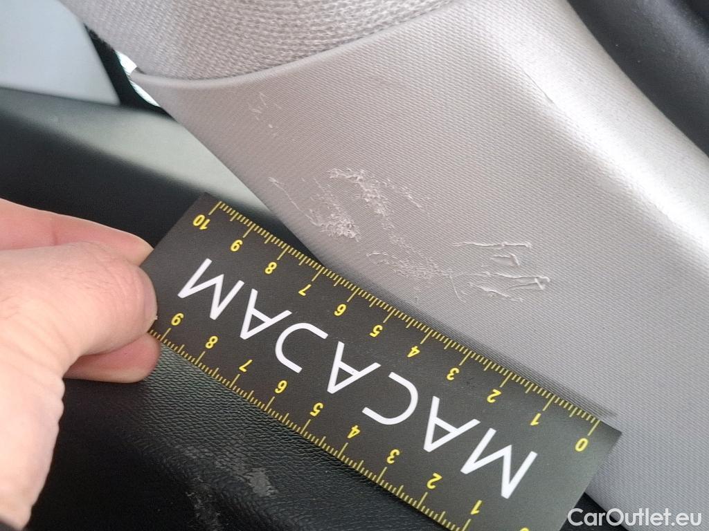  Citroen  C4  Berline Feel Nav Business R 1.5 BlueHDI 130CV BVA8 6E #2