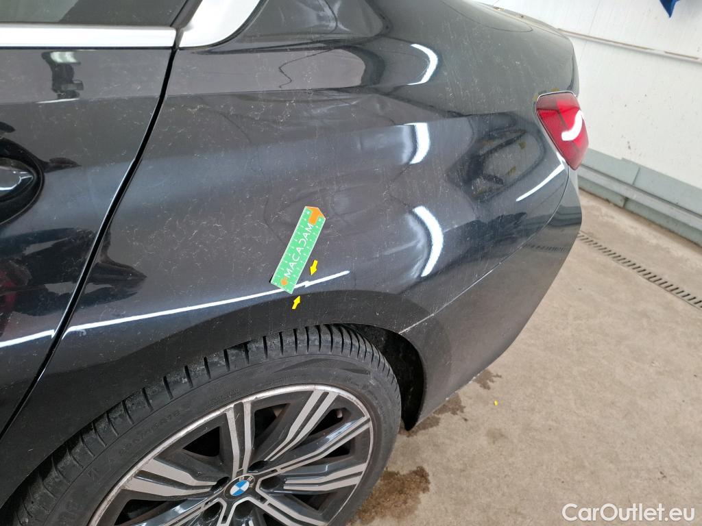  Bmw  Serie 3 BMW Série 3 Berline / 2018 / 4P / Berline 318d 150ch Business Design BVA8 #49