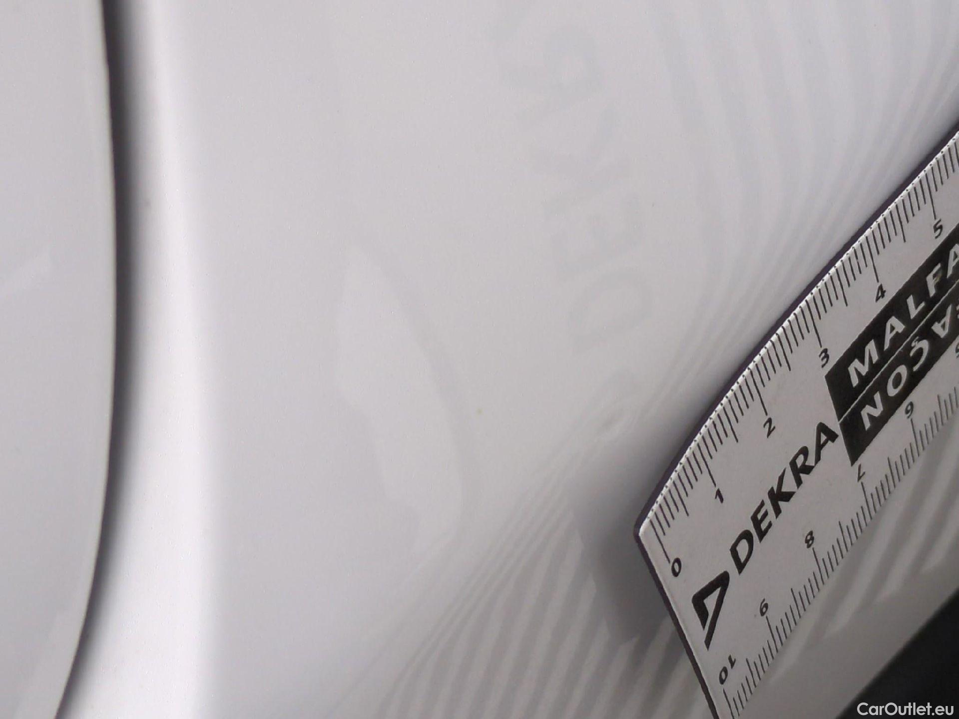  Citroen  C3  Société Feel 1.5 BlueHDI 100CV BVM5 E6dT #24