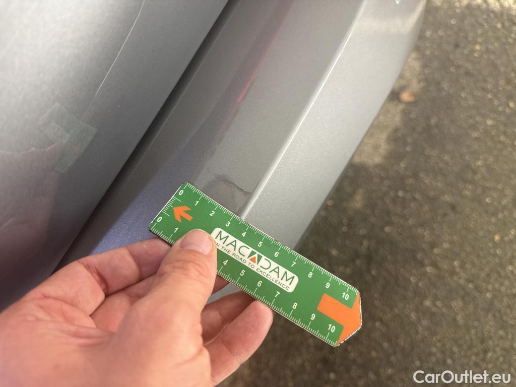  Bmw  Serie 1 1 Berline 116 d Business Design 1.5 115CV BVA7 E6d #7