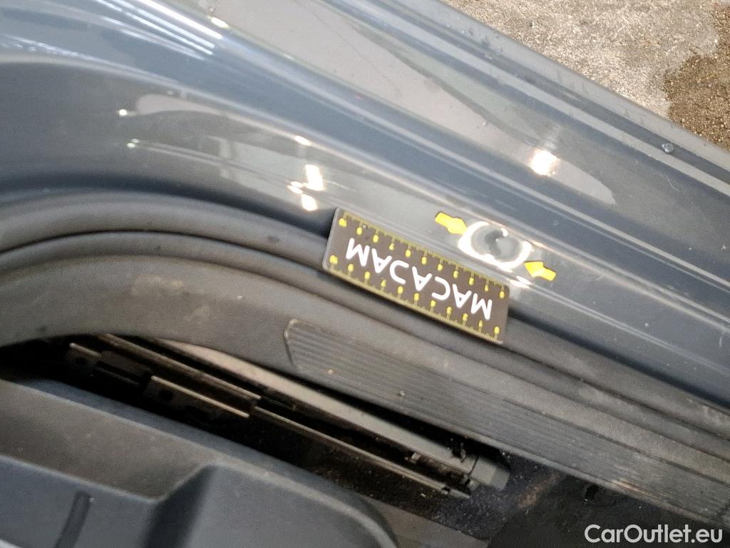  Volkswagen  Golf  VOLKSWAGEN / 2020 / 5P / Berline 1.0 eTSI OPF 110 DSG7 Life Business #16