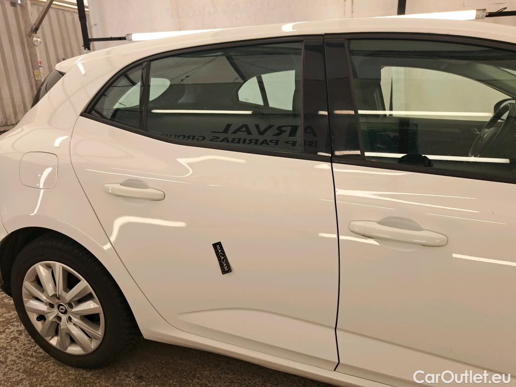  Renault  Megane RENAULT Mégane Société / 2020 / 5P / Berline Air Nav 2P Blue dCi 115 -21N #15