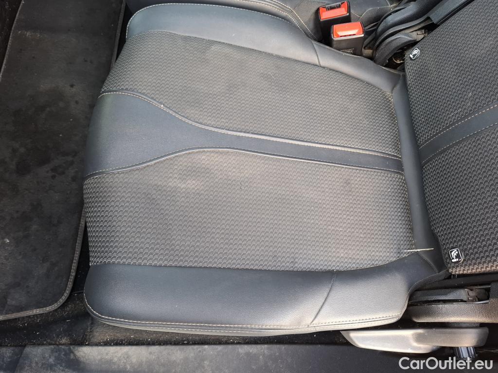  Peugeot  5008  GT 1.5 HDi 130CV BVA8 7 Sieges E6d #59