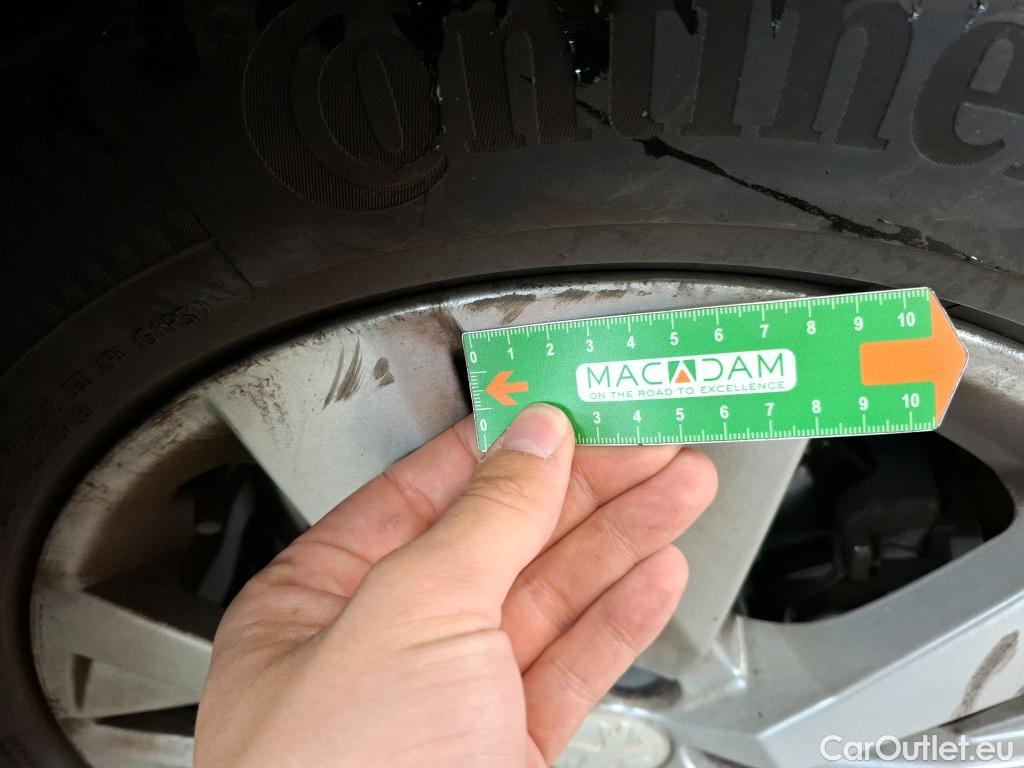  Peugeot  3008  Active Business 1.2 PureTech 130CV BVA8 E6d #39